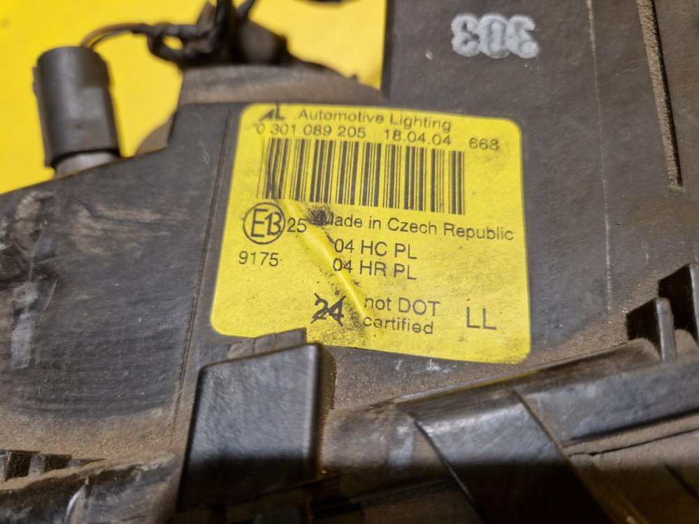 LEVÉ PŘEDNÍ SVĚTLO BMW 3, E46 - 20964 LEVÉ PŘEDNÍ SVĚTLO BMW 3, E46 - 20964