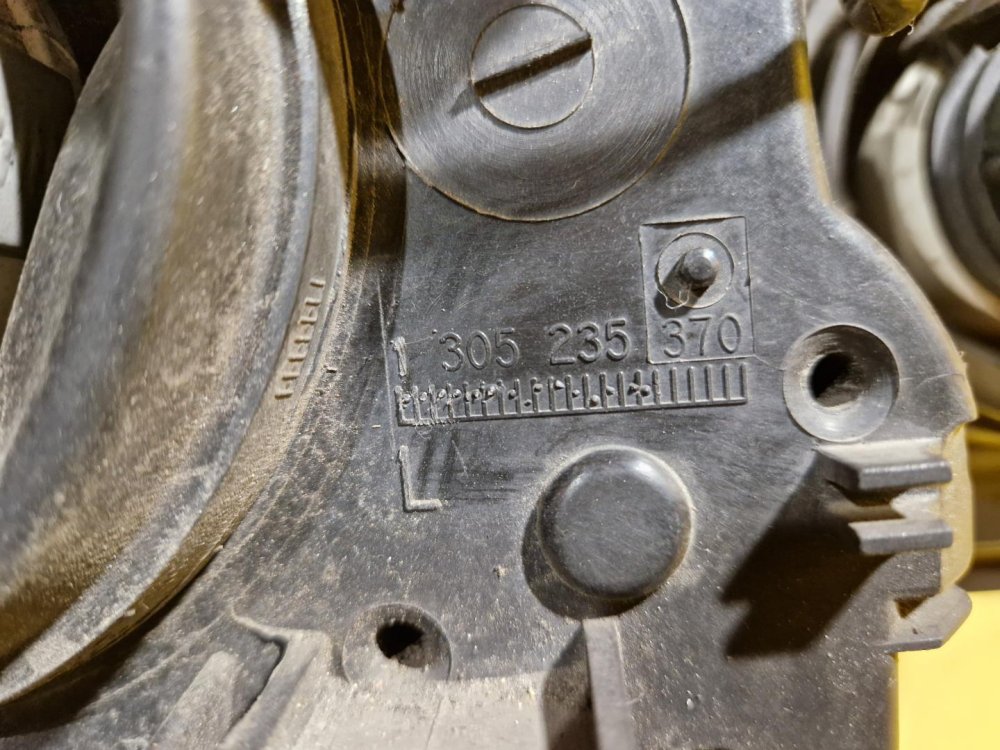 LEVÉ PŘEDNÍ SVĚTLO BMW 3, E46 - 20966 LEVÉ PŘEDNÍ SVĚTLO BMW 3, E46 - 20966