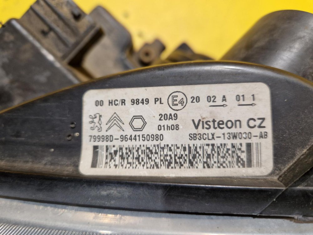 LEVÉ PŘEDNÍ SVĚTLO CITROEN BERLINGO / PEUGEOT PARTNER FACELIFT - 20375 LEVÉ PŘEDNÍ SVĚTLO CITROEN BERLINGO / PEUGEOT PARTNER FACELIFT - 20375