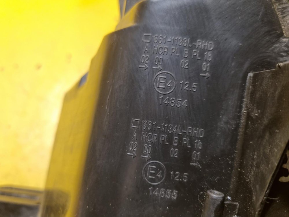 LEVÉ PŘEDNÍ SVĚTLO FIAT STILO S MLHOVKOU - 5.DV. - 18783