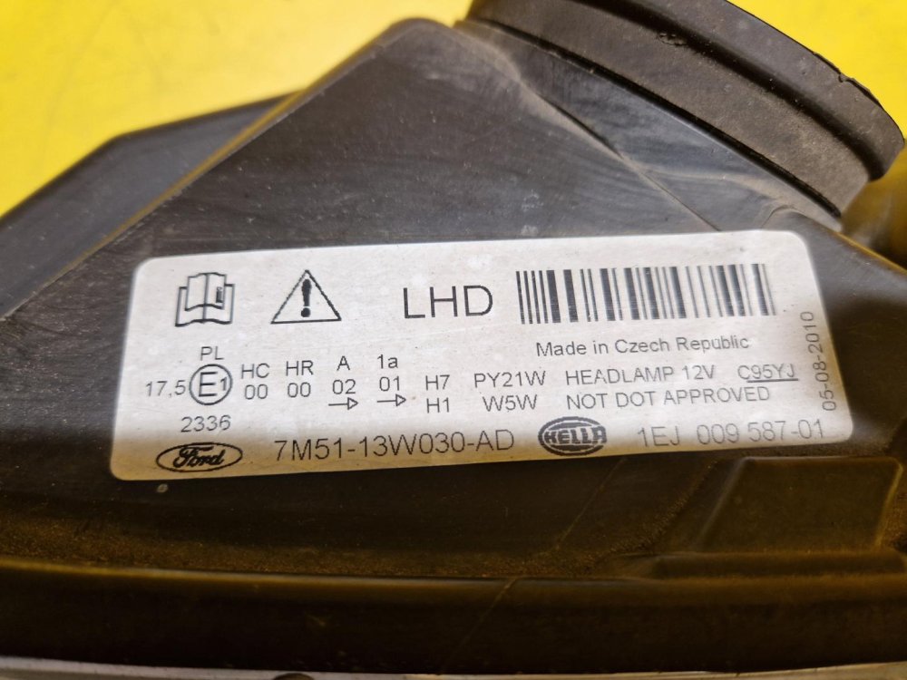 LEVÉ PŘEDNÍ SVĚTLO FORD C-MAX I, FACELIFT - 20376 LEVÉ PŘEDNÍ SVĚTLO FORD C-MAX I, FACELIFT - 20376