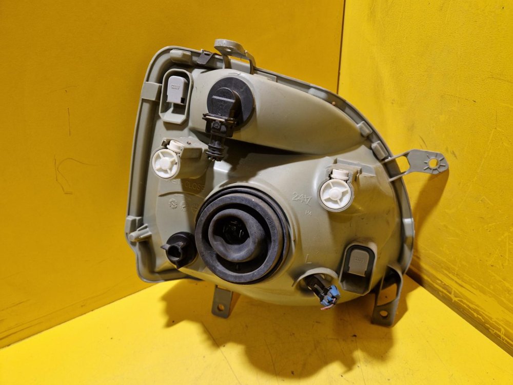 LEVÉ PŘEDNÍ SVĚTLO OPEL AGILA A / SUZUKI WAGON R+ - 20552 LEVÉ PŘEDNÍ SVĚTLO OPEL AGILA A / SUZUKI WAGON R+ - 20552