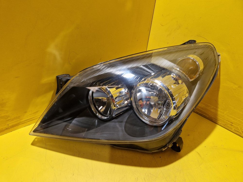 LEVÉ PŘEDNÍ SVĚTLO OPEL ASTRA H - 20139 LEVÉ PŘEDNÍ SVĚTLO OPEL ASTRA H - 20139