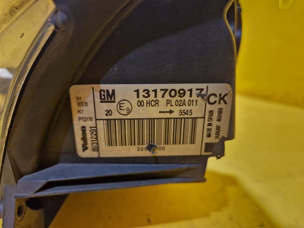 LEVÉ PŘEDNÍ SVĚTLO OPEL VECTRA C / SIGNUM , FACELIFT - 20138