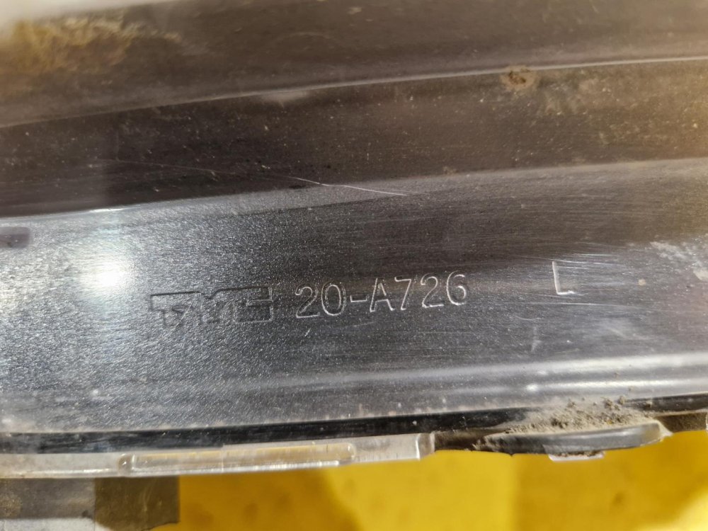 LEVÉ PŘEDNÍ SVĚTLO OPEL ZAFIRA B - 18855 LEVÉ PŘEDNÍ SVĚTLO OPEL ZAFIRA B - 18855