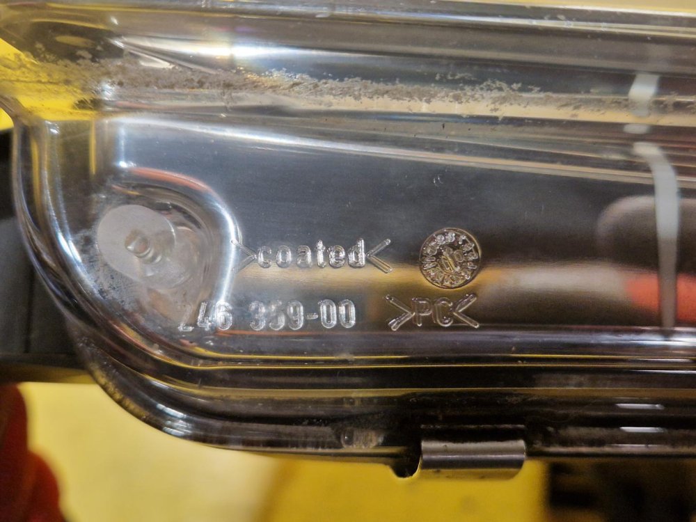 LEVÉ PŘEDNÍ SVĚTLO ŠKODA FABIA I - 20039 LEVÉ PŘEDNÍ SVĚTLO ŠKODA FABIA I - 20039