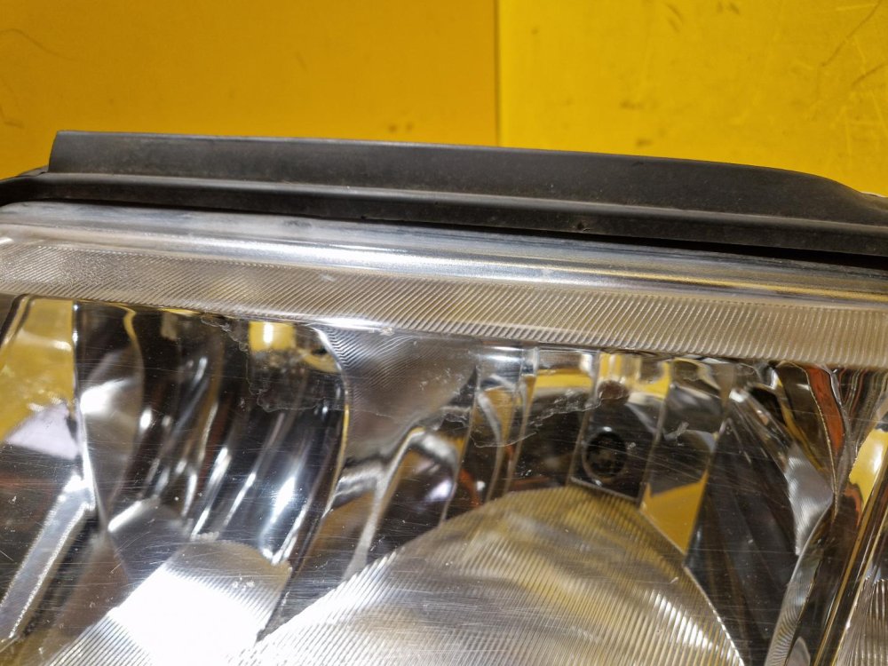 LEVÉ PŘEDNÍ SVĚTLO ŠKODA FABIA I - 20852 LEVÉ PŘEDNÍ SVĚTLO ŠKODA FABIA I - 20852