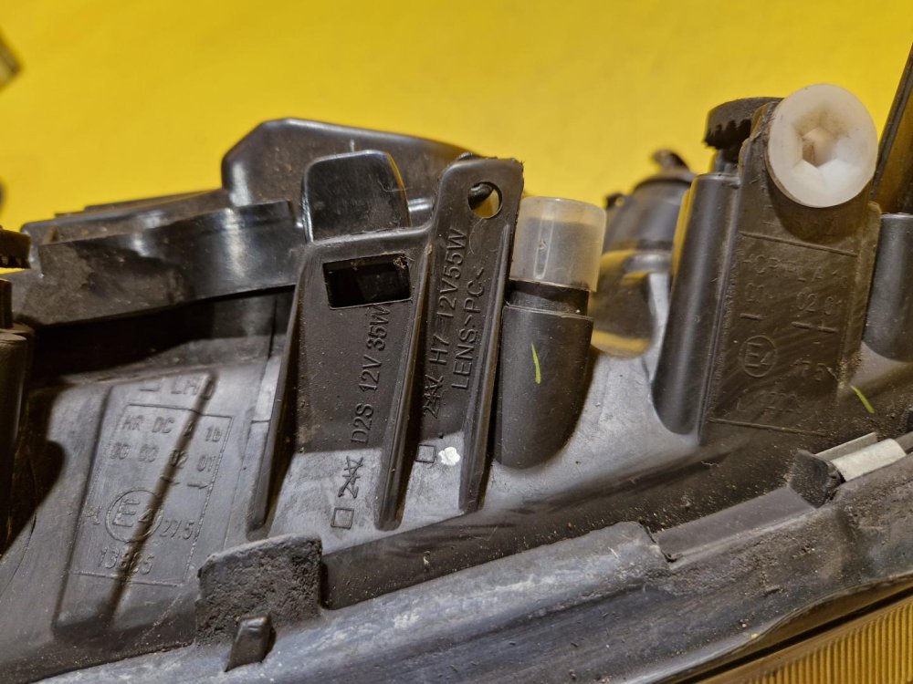 LEVÉ PŘEDNÍ SVĚTLO ŠKODA FABIA I, FACELIFT - 19991 LEVÉ PŘEDNÍ SVĚTLO ŠKODA FABIA I, FACELIFT - 19991