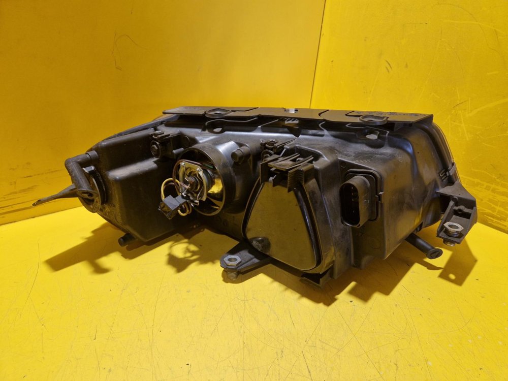 LEVÉ PŘEDNÍ SVĚTLO VW PASSAT B5.5 - 19911 LEVÉ PŘEDNÍ SVĚTLO VW PASSAT B5.5 - 19911