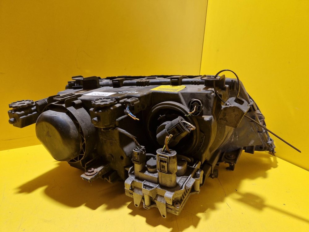 LEVÉ PŘEDNÍ XENON SVĚTLO BMW 3, E46 - 18722 LEVÉ PŘEDNÍ XENON SVĚTLO BMW 3, E46 - 18722