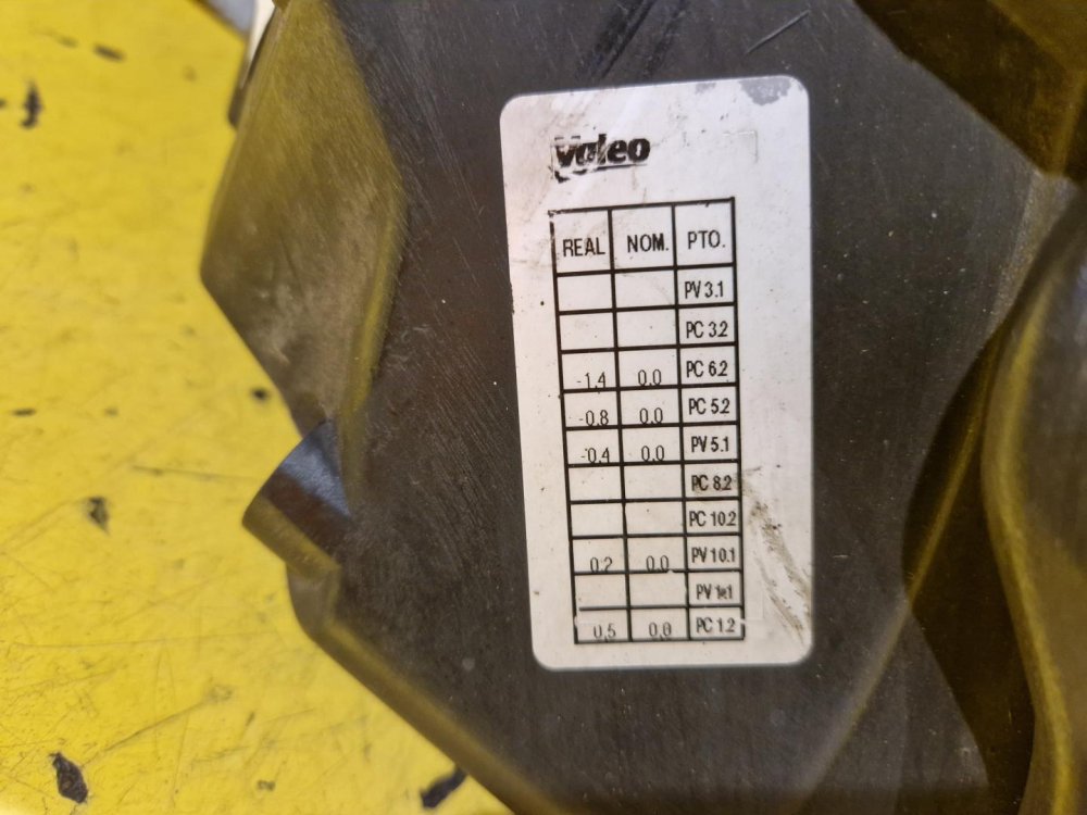 LEVÉ PŘEDNÍ SVĚTLO XENON OPEL VECTRA C / SIGNUM , FACELIFT, ČERNÉ - 20670 LEVÉ PŘEDNÍ SVĚTLO XENON OPEL VECTRA C / SIGNUM , FACELIFT, ČERNÉ - 20670