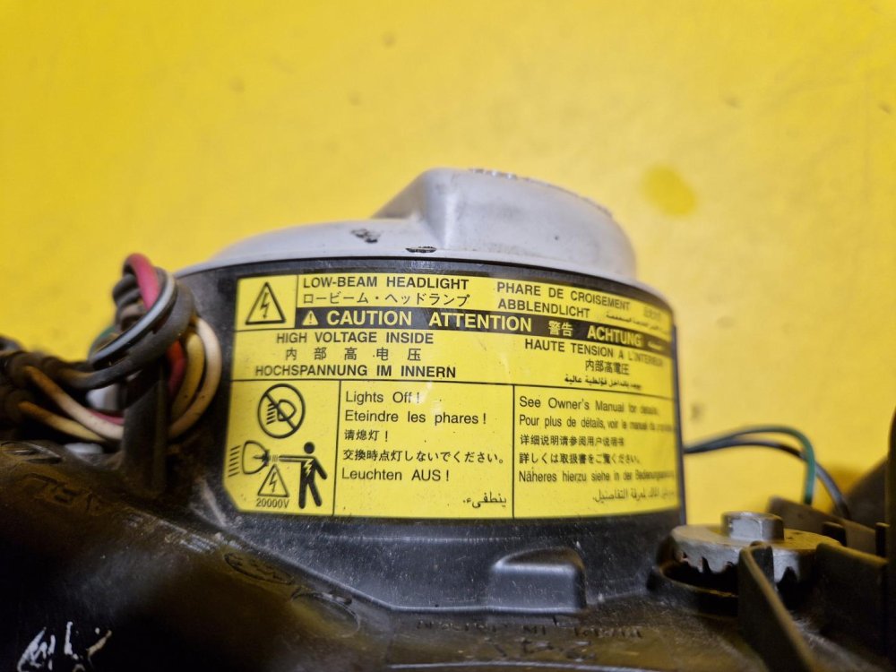 LEVÉ PŘEDNÍ SVĚTLO XENON SUBARU LEGACY IV (BL,BP), FACELIFT S OSTŘIKOVAČEM - 20273 LEVÉ PŘEDNÍ SVĚTLO XENON SUBARU LEGACY IV (BL,BP), FACELIFT S OSTŘIKOVAČEM - 20273