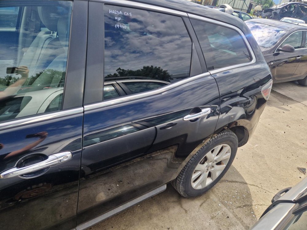 LEVÉ ZADNÍ DVEŘE MAZDA CX7 (ER), ČERNÉ A3F - 19440