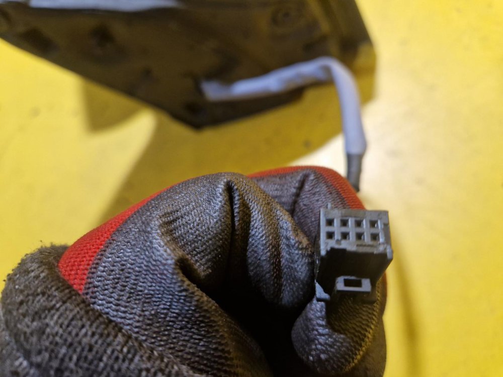 LEVÉ ZRCÁTKO FIAT BRAVO II (198), ČERVENÉ, ELEKTRICKÉ - 18529 LEVÉ ZRCÁTKO FIAT BRAVO II (198), ČERVENÉ, ELEKTRICKÉ - 18529