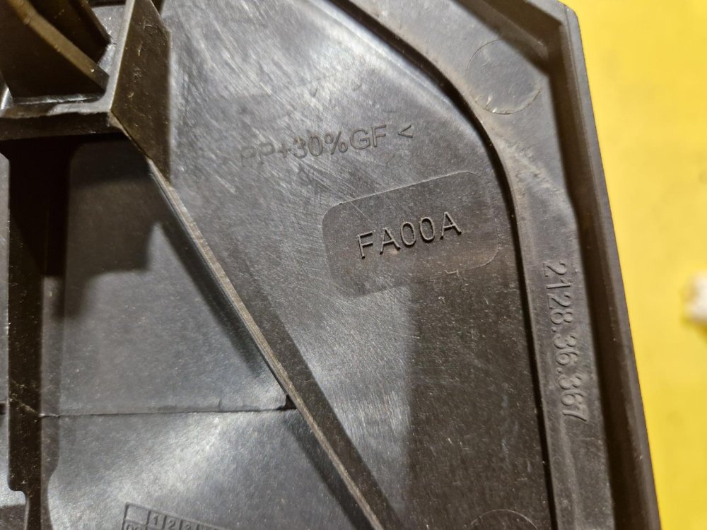 LEVÉ ZRCÁTKO FORD FOCUS II , BÍLÉ, FACELIFT, ELEKTRICKÉ - 19602 LEVÉ ZRCÁTKO FORD FOCUS II , BÍLÉ, FACELIFT, ELEKTRICKÉ - 19602