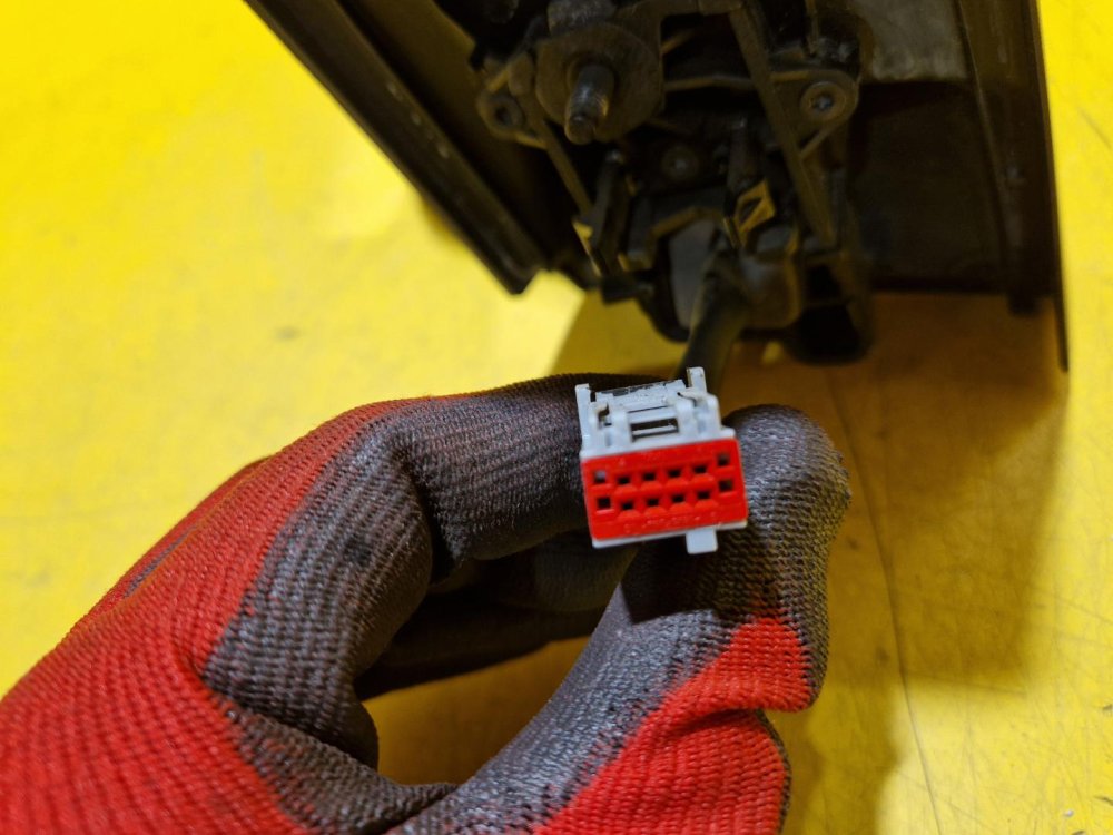 LEVÉ ZRCÁTKO FORD FOCUS II , TMAVĚ ŠEDÉ , FACELIFT, ELEKTRICKÉ - 19502