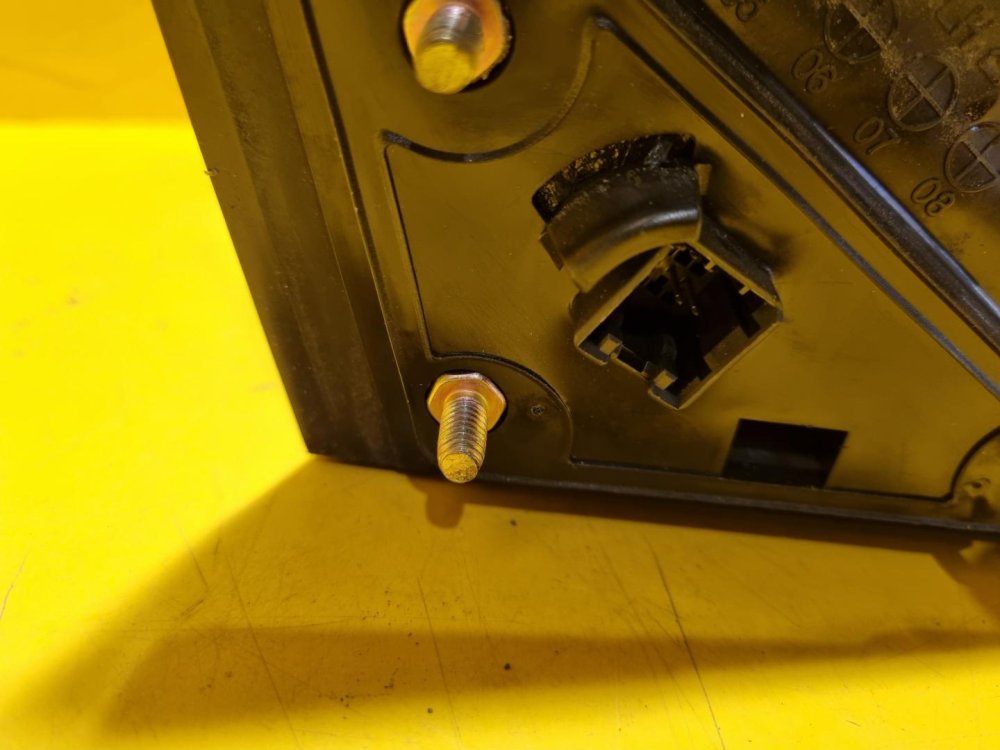 LEVÉ ZRCÁTKO KIA MAGENTIS II, ŠEDÉ, ELEKTRICKÉ - 16968 LEVÉ ZRCÁTKO KIA MAGENTIS II, ŠEDÉ, ELEKTRICKÉ - 16968