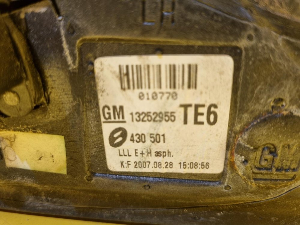 LEVÉ ZRCÁTKO OPEL ASTRA H , BÍLÉ, ELEKTRICKÉ - 16977