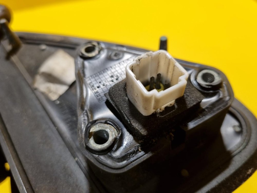 LEVÉ ZRCÁTKO OPEL FRONTERA B , ZELENÉ, ELEKTRICKÉ - 16824