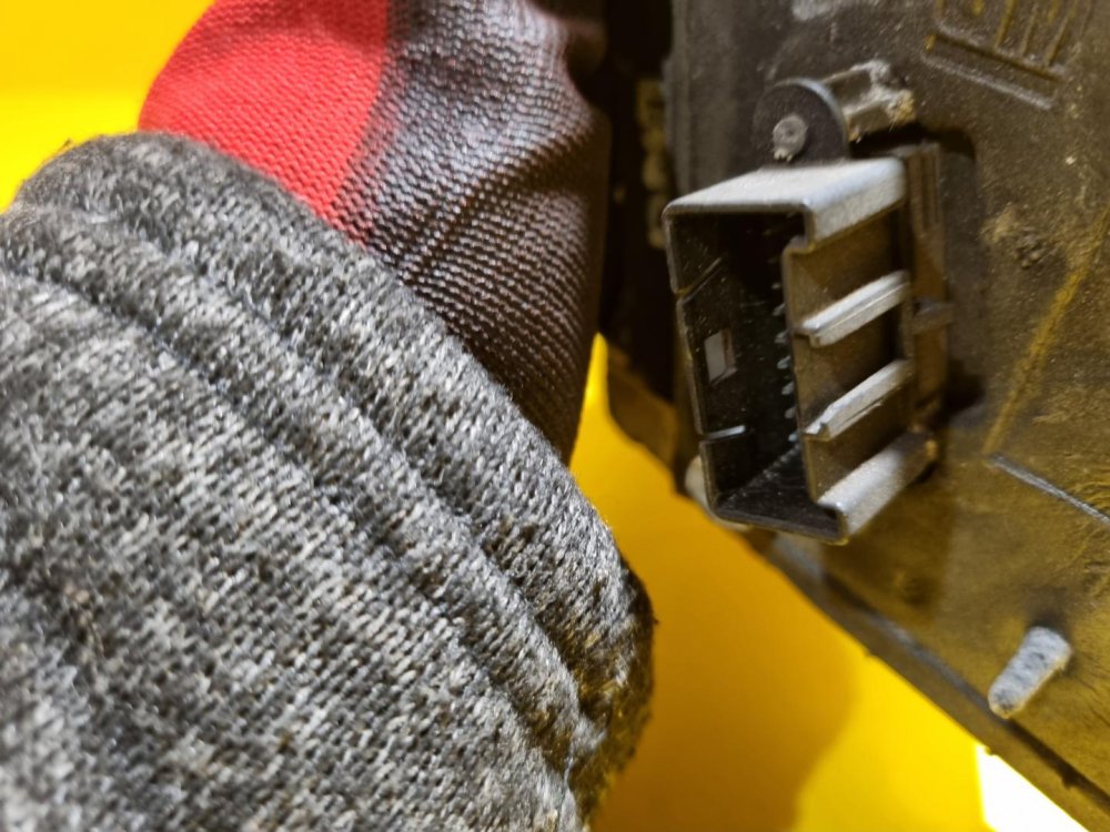 LEVÉ ZRCÁTKO OPEL VECTRA C / SIGNUM , STŘÍBRNÉ, ELEKTRICKÉ - 16886