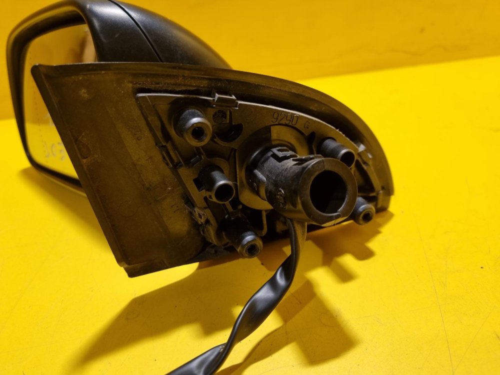 LEVÉ ZRCÁTKO PEUGEOT 307 , ČERNÉ NELAKOVANÉ, ELEKTRICKÉ - 17252 LEVÉ ZRCÁTKO PEUGEOT 307 , ČERNÉ NELAKOVANÉ, ELEKTRICKÉ - 17252