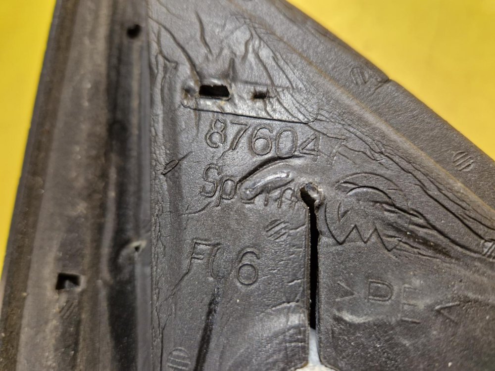 LEVÉ ZRCÁTKO SEAT IBIZA III (6L1), CORDOBA II (6L2) , ČERNÉ, MECHANICKÉ- 19609 LEVÉ ZRCÁTKO SEAT IBIZA III (6L1), CORDOBA II (6L2) , ČERNÉ, MECHANICKÉ- 19609