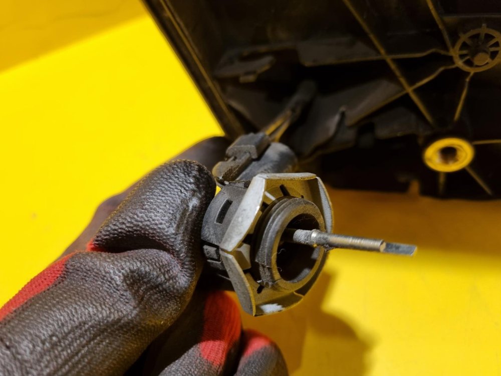 LEVÉ ZRCÁTKO ŠKODA CITIGO, MANUÁLNÍ - 16724 LEVÉ ZRCÁTKO ŠKODA CITIGO, MANUÁLNÍ - 16724