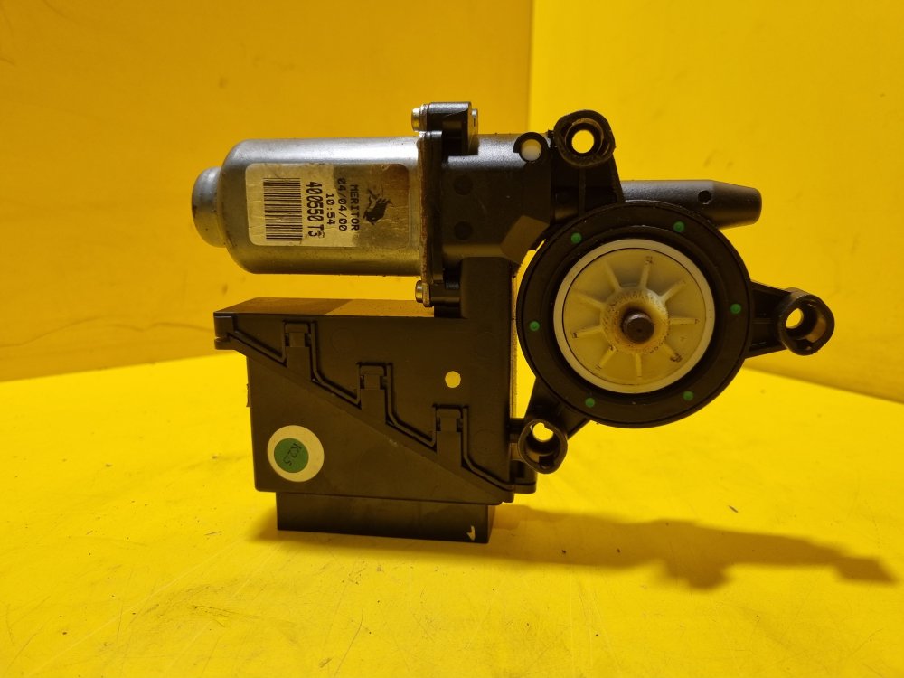 LEVÝ PŘEDNÍ MOTOREK STAHOVAČKY OKNA 6Q1959801 - ŠKODA FABIA I, FABIA II, ROOMSTER / VW POLO IV / SEAT IBIZA III, CORDOBA II - 17449 LEVÝ PŘEDNÍ MOTOREK STAHOVAČKY OKNA 6Q1959801 - ŠKODA FABIA I, FABIA II, ROOMSTER / VW POLO IV / SEAT IBIZA III, CORDOBA II - 17449