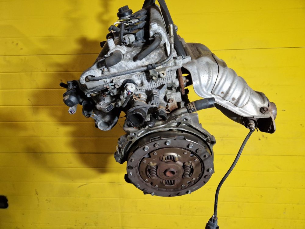 Motor 1NZ-FXE - 1.5 VVT-i 57kW Hybrid z Toyota Prius II (W2) r.2007 - 11983