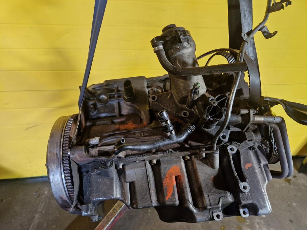 Blok motoru s písty a klikovou hřídelí -  939A3000 - 2.4 JTD 20V 147kW - Alfa Romeo 159, Spider, Brera / Fiat Croma II - 19807