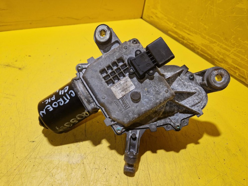 LEVÝ PŘEDNÍ MOTOREK STĚRAČŮ - 53630337 - CITROEN C4 PICASSO I - 20534