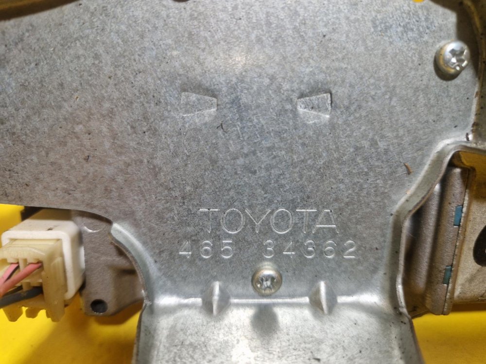 MOTOREK ZADNÍHO STĚRAČE - 46534362 - TOYOTA COROLLA E12 - 14021