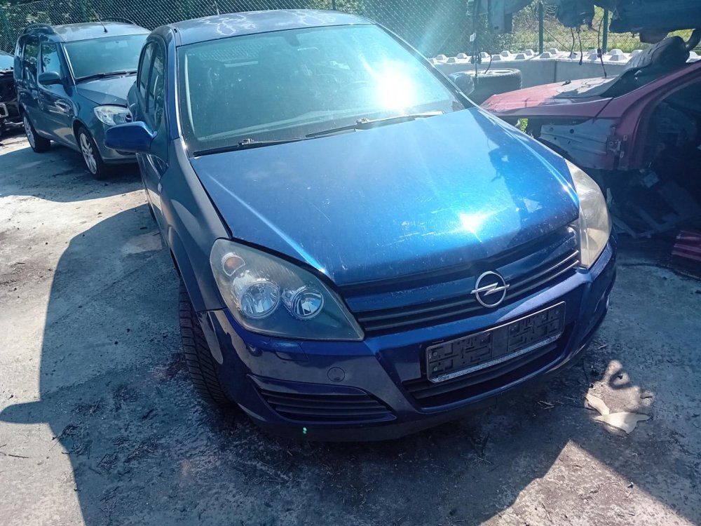 Opel Astra H 1.7 CDTI 16V ( Z17DTH ) 74kW r.2005 modrá Z21B na náhradní díly