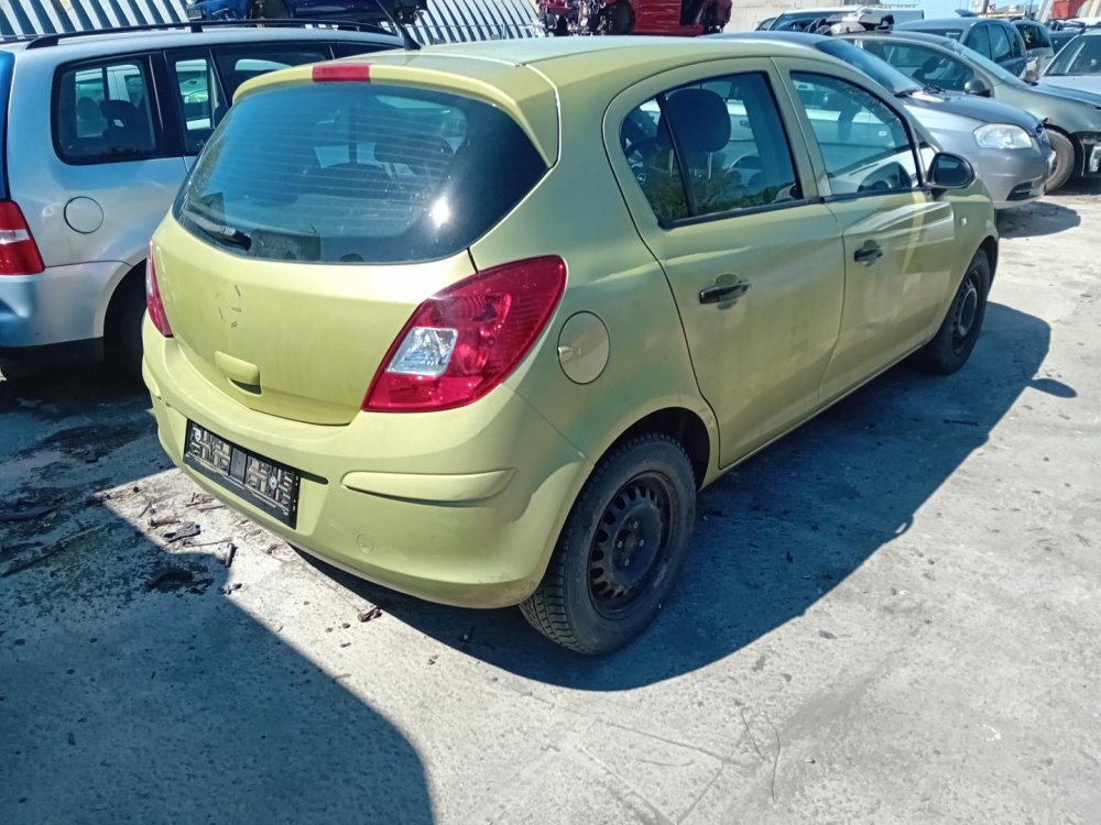 Opel Corsa D 1.2 ( Z12XEP ) 59kW r.2006 žlutá Z30E na náhradní díly