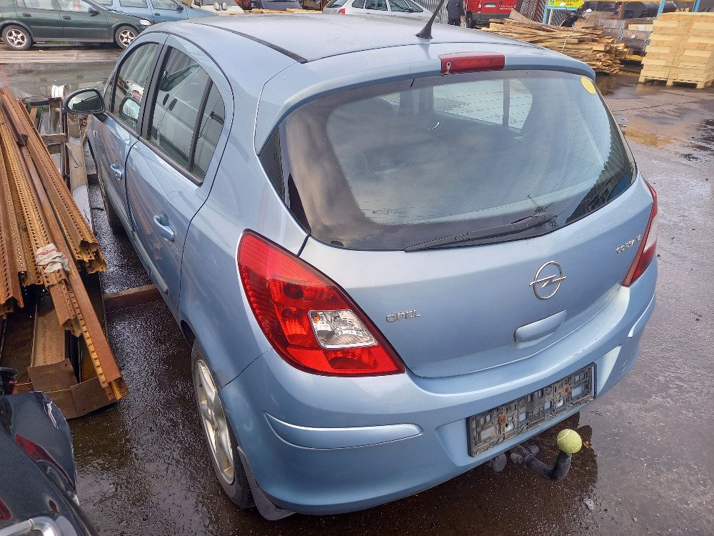 Opel Corsa D 1.2 16V ( Z12XEP ) 59kW r.2008 modrostříbrná na náhradní díly  