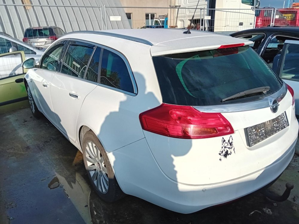 Opel Insignia 2.0 CDTi ( A20DTH ) 118kW r.2011 na náhradní díly