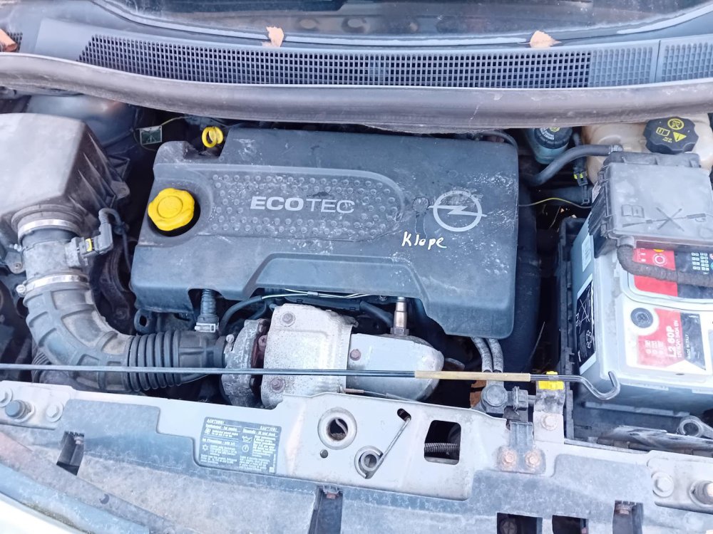 Opel Meriva B 1.3 CDTI ( A13DTE ) 70kW r.2010 šedá Z40W na náhradní díly Opel Meriva B 1.3 CDTI ( A13DTE ) 70kW r.2010 šedá Z40W na náhradní díly