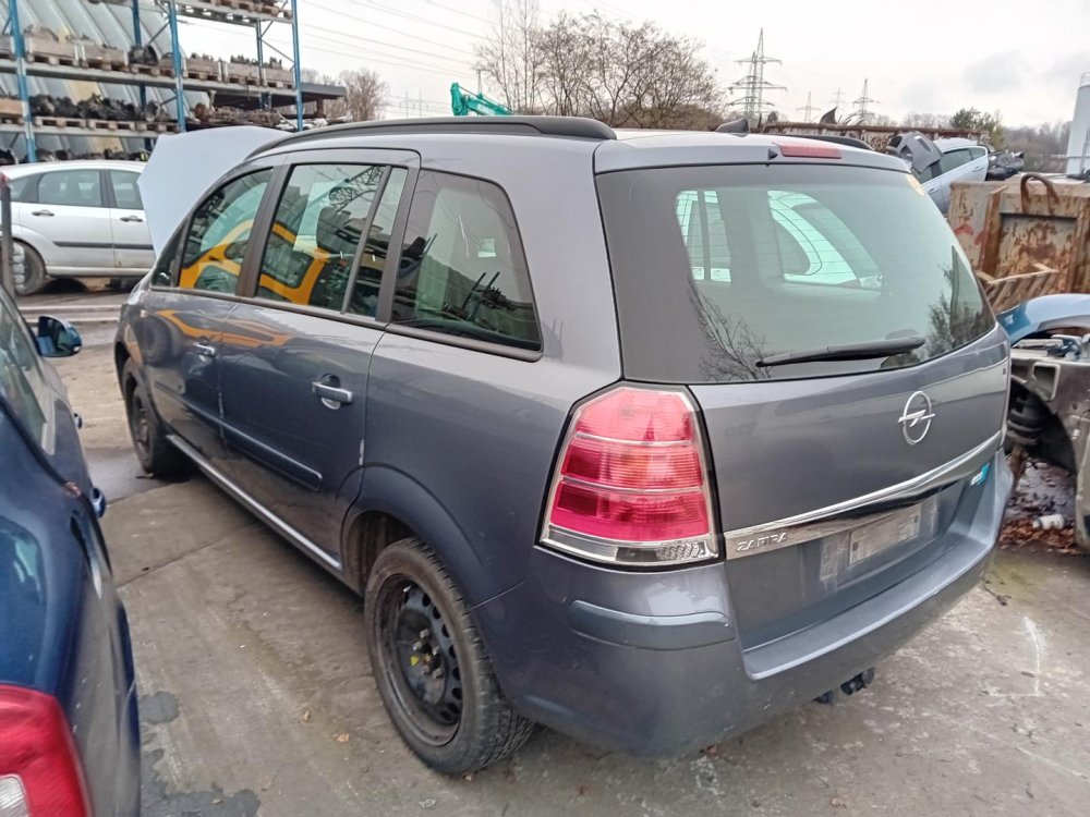 Opel Zafira 1.6 16V CNG ( Z16YNG ) 69kW r.2006 šedá Z155 na náhradní díly