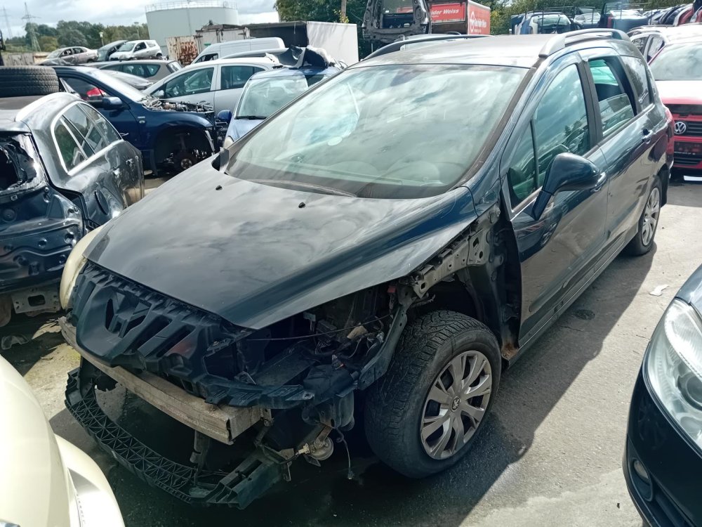Peugeot 308 1.6 HDI ( 9HX ) 66kW r.2008 šedá na náhradní díly