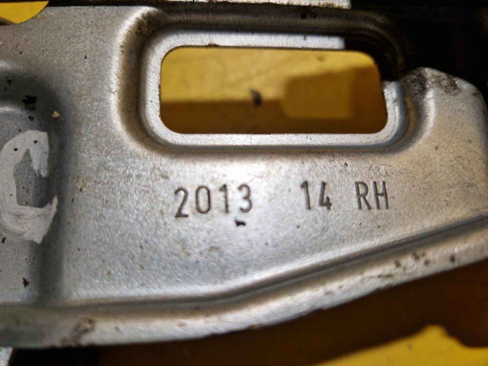 PRAVÁ ZADNÍ STAHOVAČKA OKNA 13260142 - OPEL ZAFIRA C - 18808 PRAVÁ ZADNÍ STAHOVAČKA OKNA 13260142 - OPEL ZAFIRA C - 18808