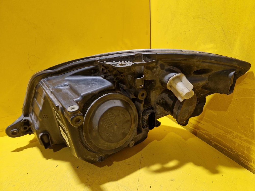 PRAVÉ PŘEDNÍ SVĚTLO - ŠKODA FABIA II , ROOMSTER - 19898 PRAVÉ PŘEDNÍ SVĚTLO - ŠKODA FABIA II , ROOMSTER - 19898