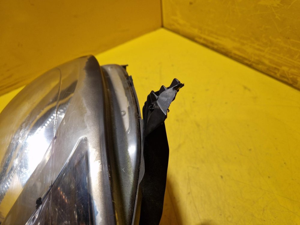 PRAVÉ PŘEDNÍ SVĚTLO CITROEN C1 I - 20949 PRAVÉ PŘEDNÍ SVĚTLO CITROEN C1 I - 20949