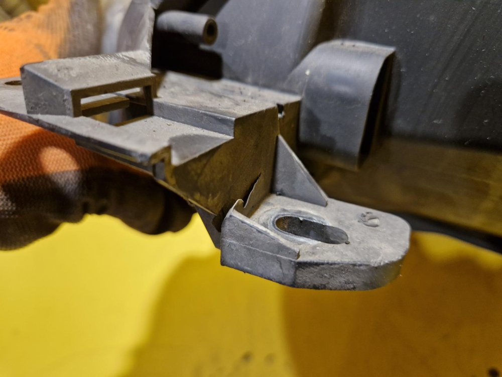 PRAVÉ PŘEDNÍ SVĚTLO CITROEN C4 PICASSO I , GRAND PICASSO I - 20853 PRAVÉ PŘEDNÍ SVĚTLO CITROEN C4 PICASSO I , GRAND PICASSO I - 20853