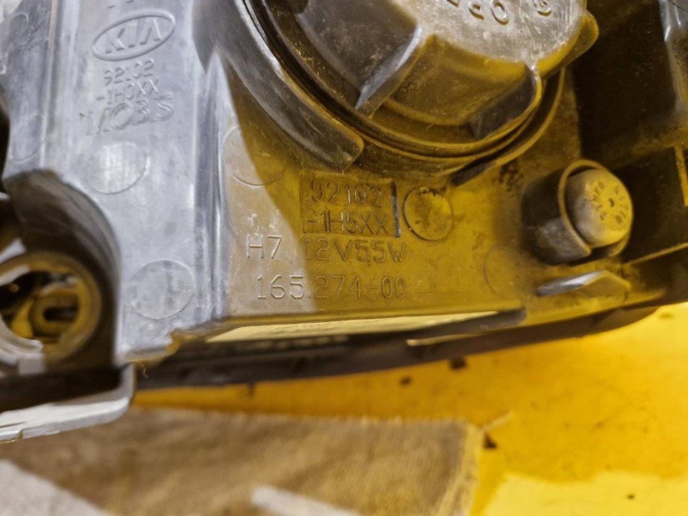 PRAVÉ PŘEDNÍ SVĚTLO KIA CEED I (ED), PRO CEED I (ED) - 20946