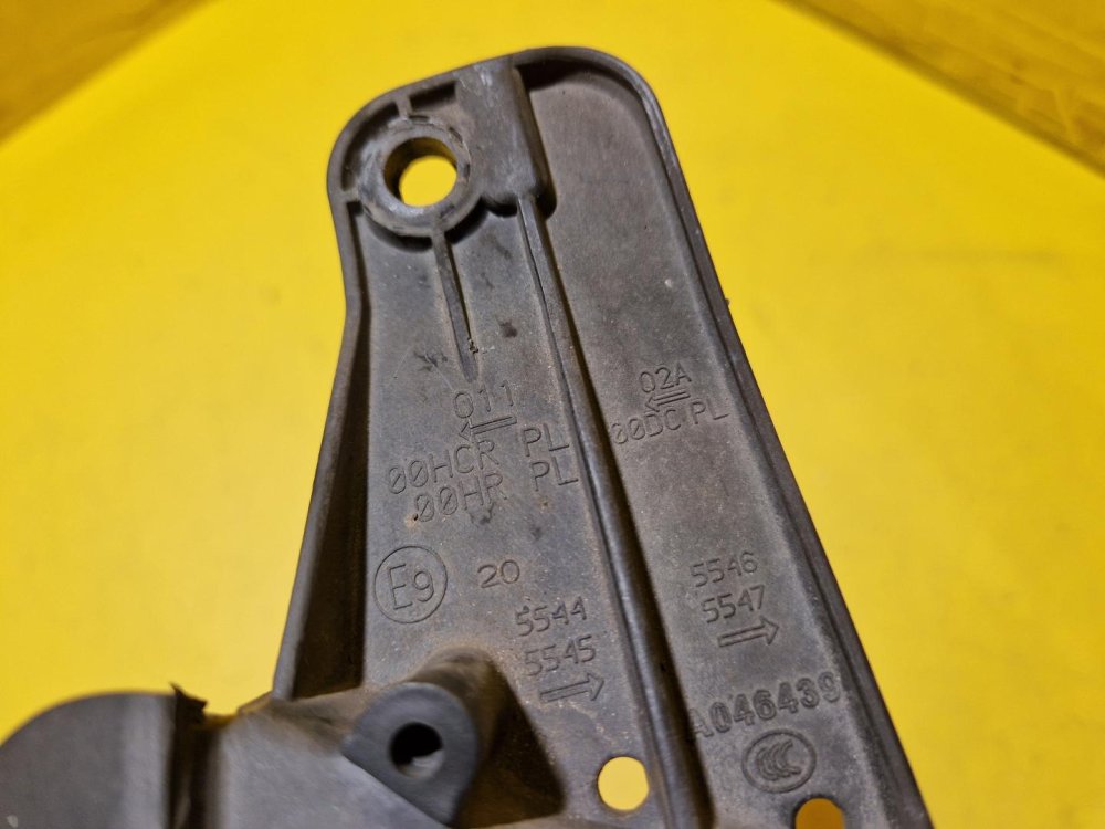 PRAVÉ PŘEDNÍ SVĚTLO OPEL VECTRA C / SIGNUM , FACELIFT - 20141