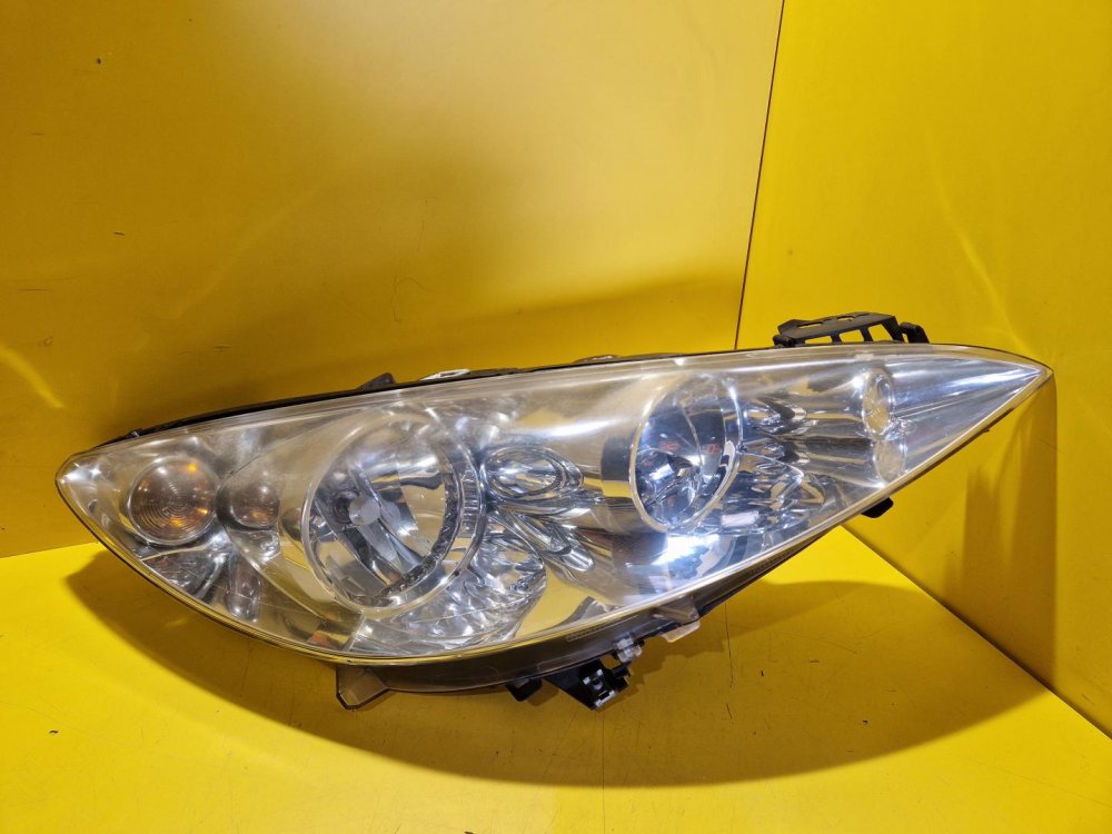 PRAVÉ PŘEDNÍ SVĚTLO PEUGEOT 308 I - 19811 PRAVÉ PŘEDNÍ SVĚTLO PEUGEOT 308 I - 19811