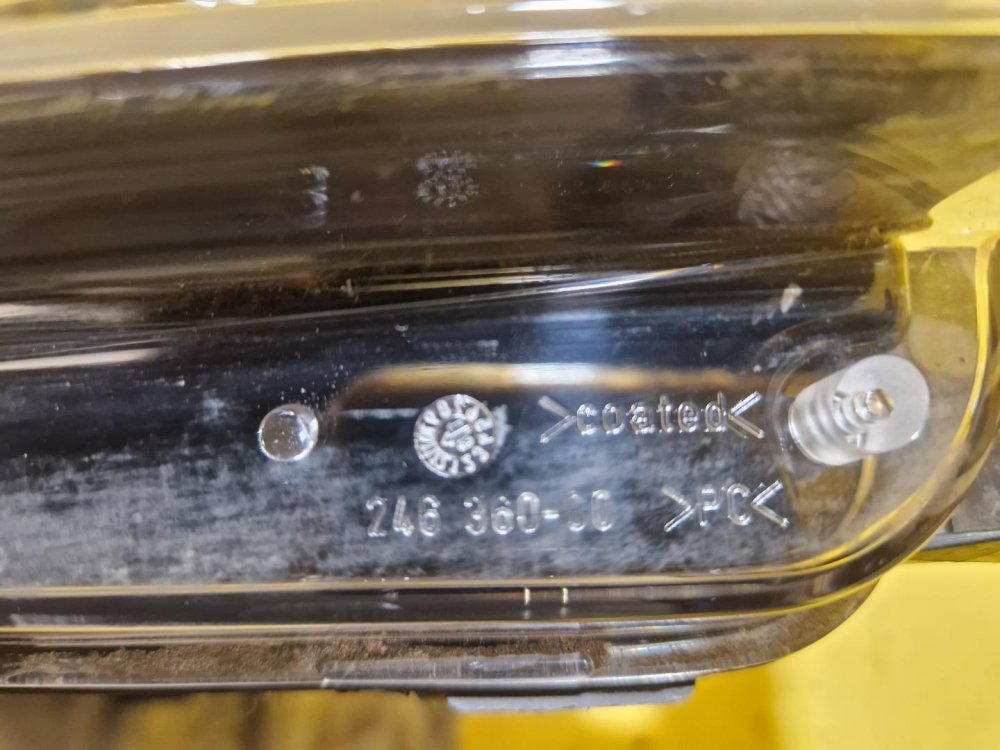 PRAVÉ PŘEDNÍ SVĚTLO ŠKODA FABIA I, FACELIFT- 19915 PRAVÉ PŘEDNÍ SVĚTLO ŠKODA FABIA I, FACELIFT- 19915