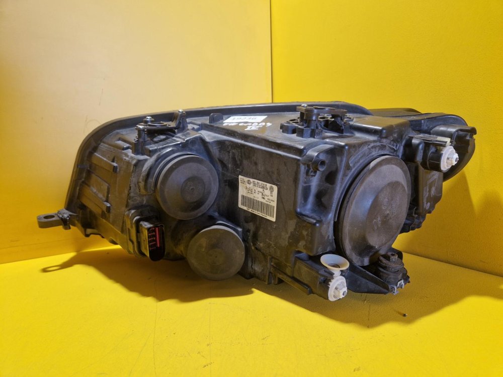 PRAVÉ PŘEDNÍ SVĚTLO VW CADDY IV - 19236 PRAVÉ PŘEDNÍ SVĚTLO VW CADDY IV - 19236