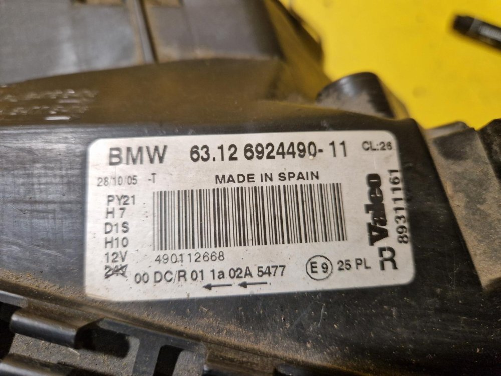 PRAVÉ PŘEDNÍ XENON SVĚTLO BMW 1 , E87, E81 - 18950 PRAVÉ PŘEDNÍ XENON SVĚTLO BMW 1 , E87, E81 - 18950