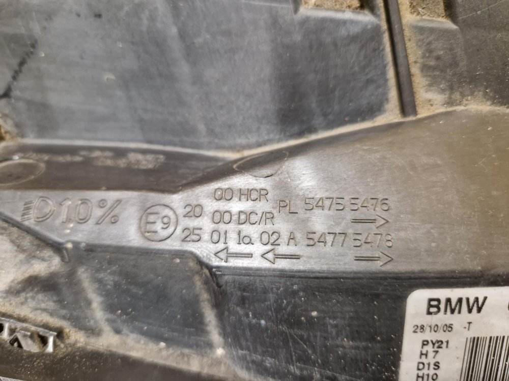 PRAVÉ PŘEDNÍ XENON SVĚTLO BMW 1 , E87, E81 - 18950 PRAVÉ PŘEDNÍ XENON SVĚTLO BMW 1 , E87, E81 - 18950